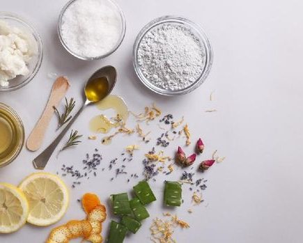 Tips Memutihkan Ketiak Dengan Cara Alami